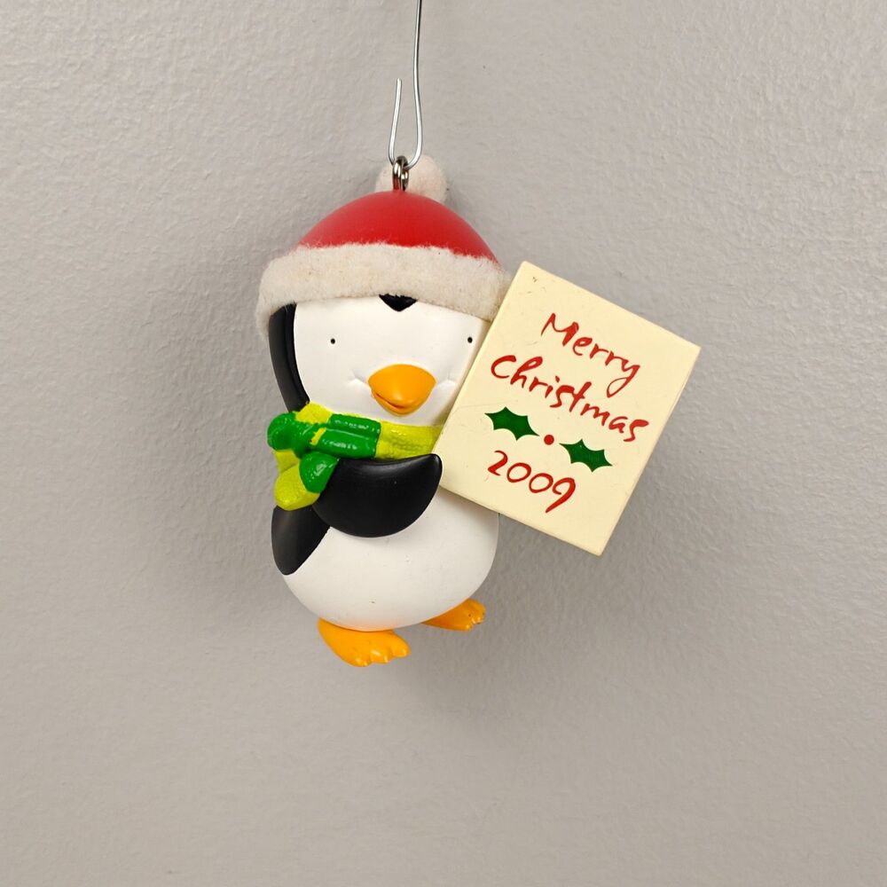 Hallmark 2009 Sign of the Times Penguin Ornament Christmas Holiday Cute 2.5”